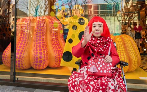 yayoi kusama louis vuitton installation|yayoi kusama outfits.